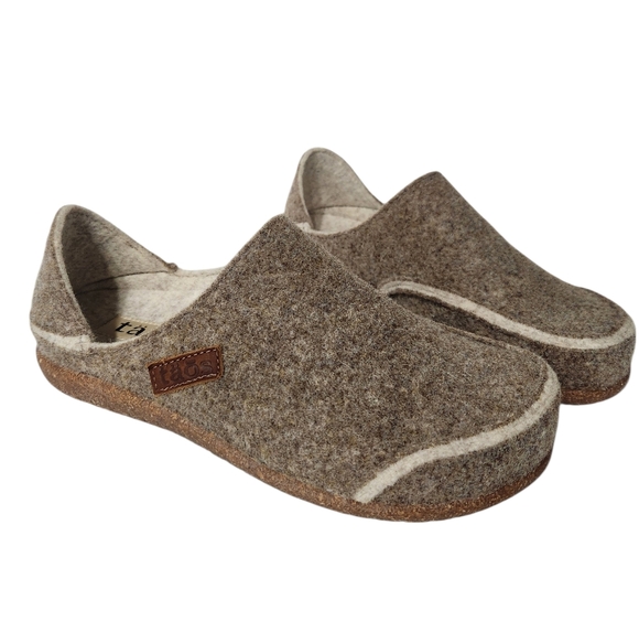 NEW! Taos Convertawool Italian Wool Slip-On Shoes Warm Sand Size 6-6.5 - Picture 10 of 10